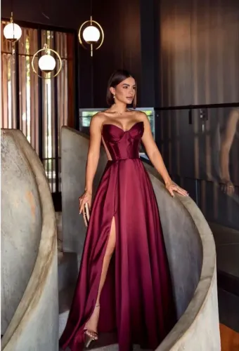 VESTIDO DE FESTA LONGO COM CORSET