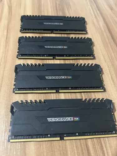 Corsair Vengeance RGB 32gb 4x8gb 3000mhz 