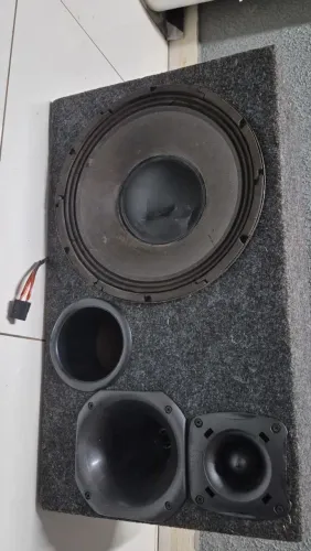 Caixa auto falante