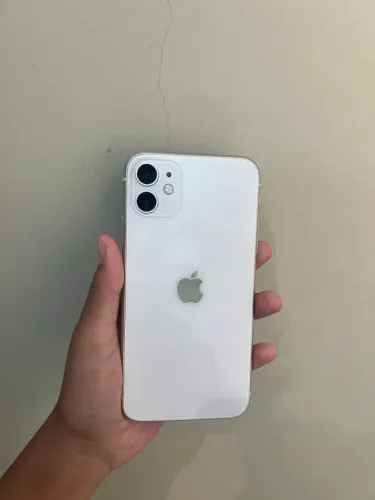 iPhone 11 64GB