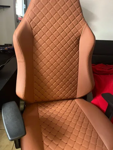 Cadeira gamer personalizada de couro!!!