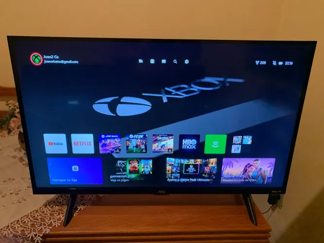 Xbox one, com jogos e controles