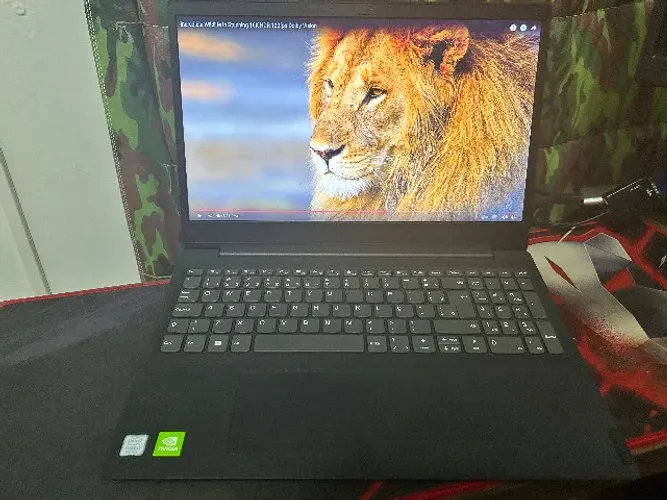 Notebook Lenovo i7 8ª Geração | 12GB RAM | SSD 256GB (troco em Switch, que não seja lite)