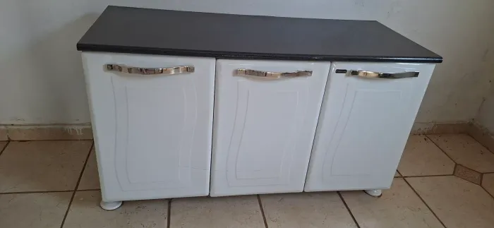 Balcão de Cozinha 3 Portas em Aço