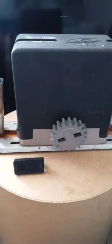 Motor para portão Deslizante Ppa Dz Stark Home.