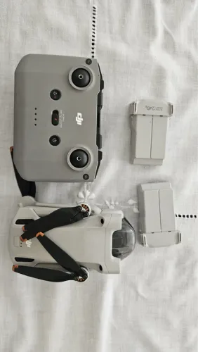 DJI Mini 3 Pro com 2 baterias (sendo 1 Plus)