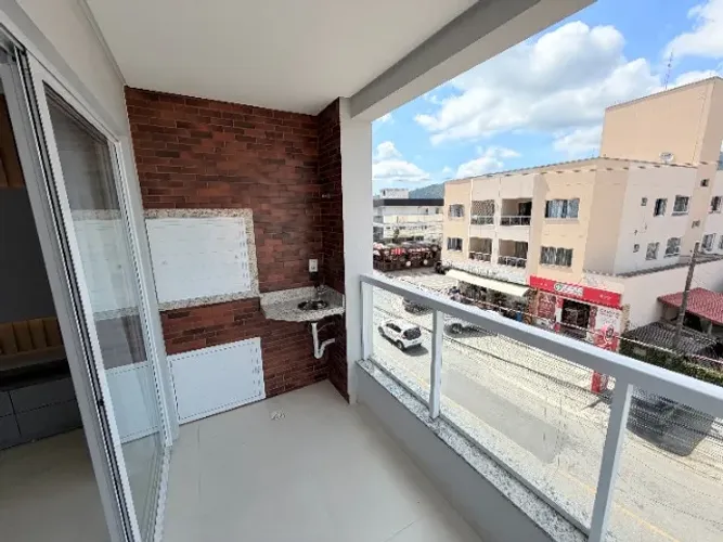OPORTUNIDADE SEMI MOBILIADO 2dorm/1suíte, 1vg, priv sac/churr, excelente localização VEJA