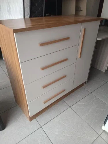 Cômoda com sapateira, semi nova.(Entrego)
