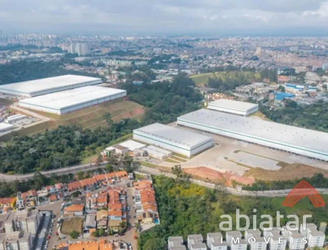 Galpão comercial para locação no Jardim Três Marias - Taboão da Serra/SP - 10.794,03m²