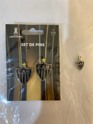 2 Pins + 1 pingente OFICIAIS do Galo Atlético MG