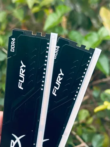 Par memória ram DDR4 16gb (2x8) hyper-x fury.