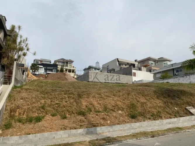 Oportunidade - Terreno em Condomínio - Condomínio Residencial Jaguary - 516m².