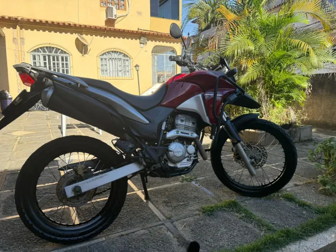 Xre 300