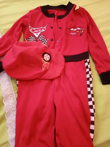 Roupa do Carros