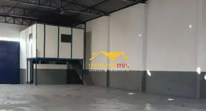 Galpão à venda, 350 m² por R$ 2.200.000,00 - Taboão da Serra - Taboão da Serra/SP