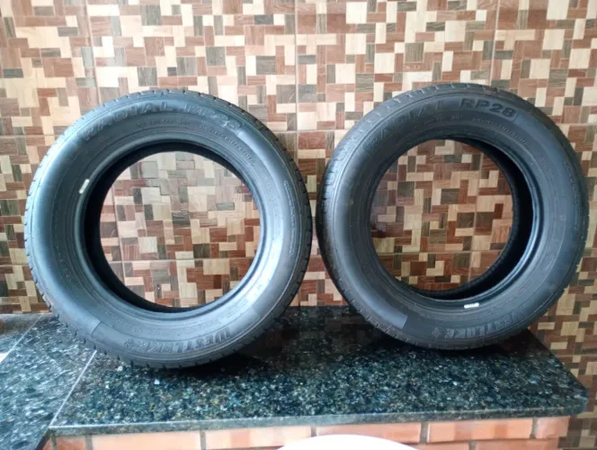Pneus aro 14