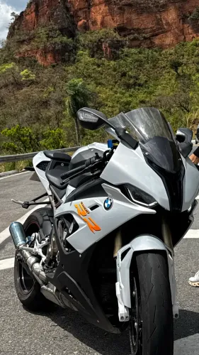 Vendo ou troco por carro