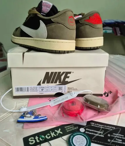 Tênis Nike Jordan Número 41(27,5) usado apenas 1 vez