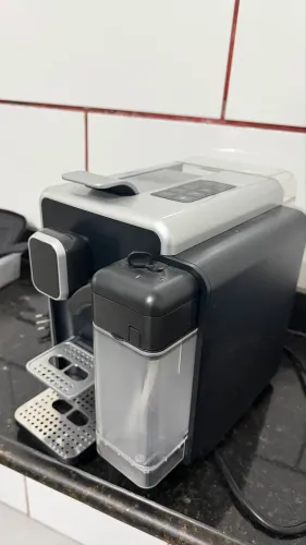 Cafeteira Barista Três Corações 