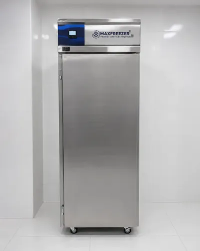 Câmara Climática MaxFreezer 20 Bandejas Quente/Fria - 6 Meses de Uso
