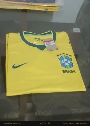 Camisa modelo torcedor 