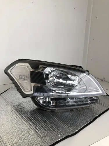 Farol Direito Kia Soul Original LED / DRL - Excelente Estado