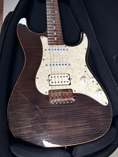 Suhr Standard Pro