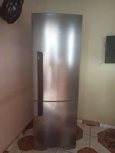 Vendo essa linda geladeira inox marca Consul
