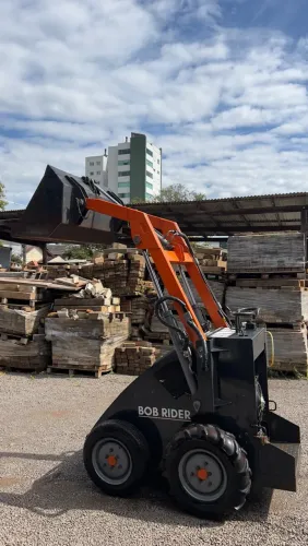Mini carregadeira 1ton