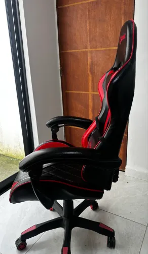 Cadeira Gamer novíssima