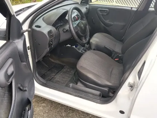 Chevrolet Montana 1.4 8V Conquest Econoflex 2P 2010