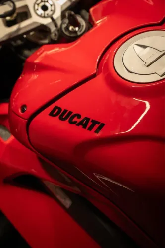 Ducati Panigale V4S - Mais nova do Brasil