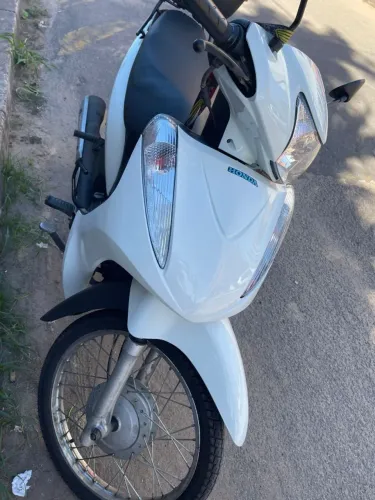 Honda Biz es 2015