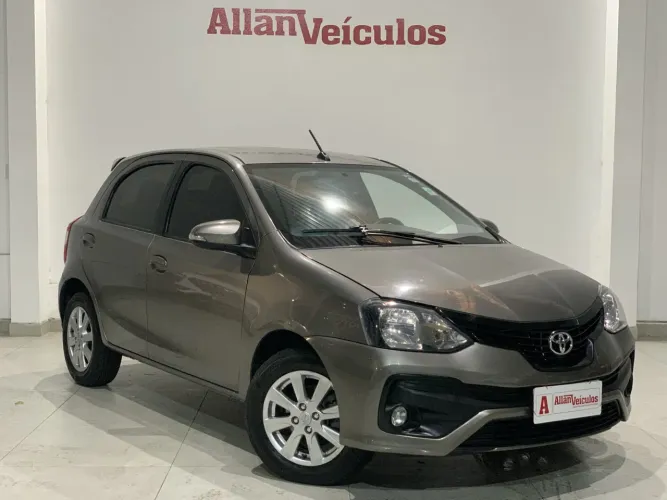 Toyota Etios X Plus 1.5 Flex 16V 5P Mec. 2019