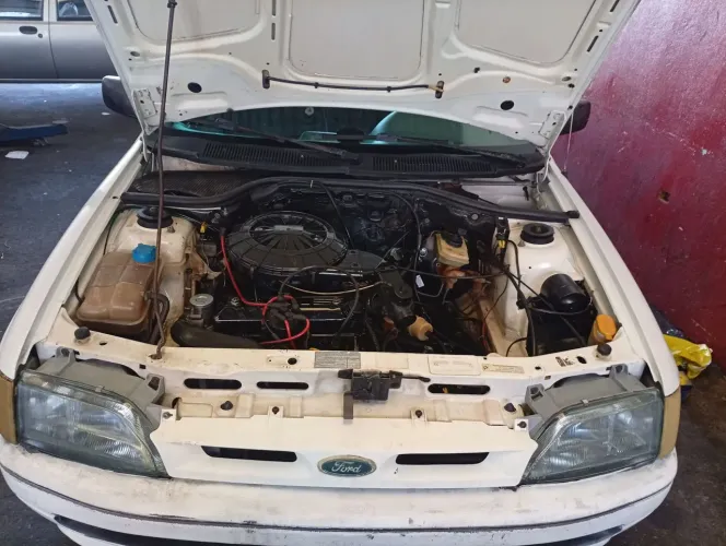 Ford Escort GL 1.6i / 1.6 1994