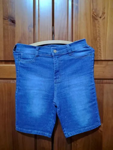Bermuda jeans