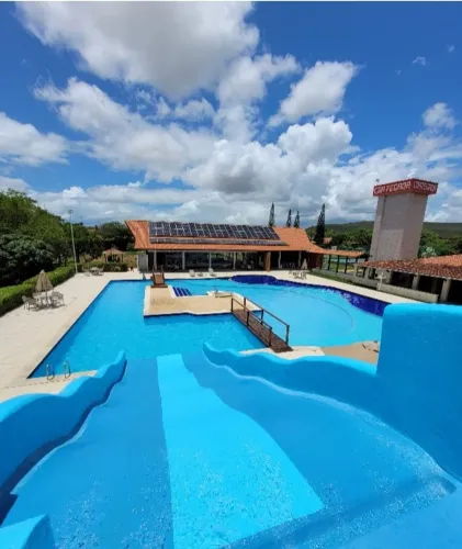 Casa em Gravatá - 5 quartos - Condomínio fechado