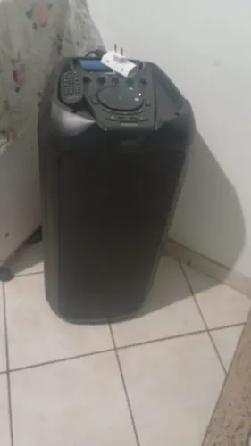 Caixa de som Philips grande