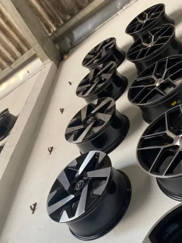 RODAS ARO 17 VW TERA (5x100)