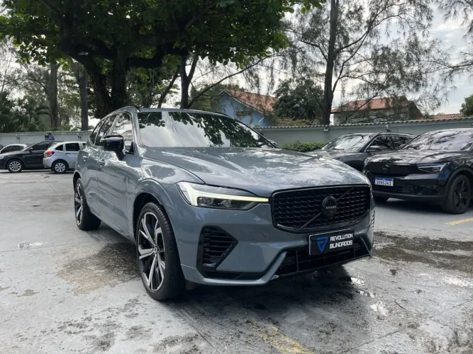 Volvo XC-60 T-8 Ultim.dark 2.0 AWD (híbrido) 2023