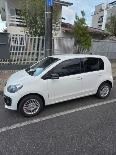 Volkswagen Up! Move 1.0 TSI Total Flex 12V 5P 2016