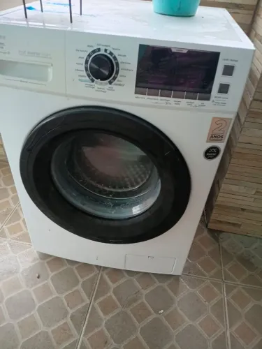 Vendo máquina de lavar 