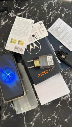Motorola E22 64Gb