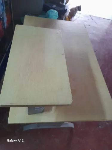 Para computador ? mesa de marfim 