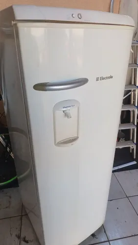 Geladeira Electrolux