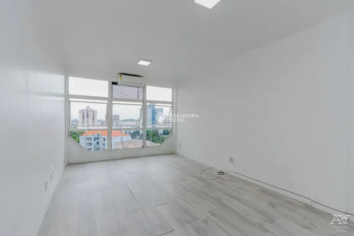 Sala Comercial com Ar-Condicionado e Sala de Espera - Centro/Canoas