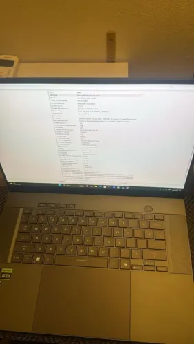 Asus Rog Zephyrus G16 Intel Core Ultra 9