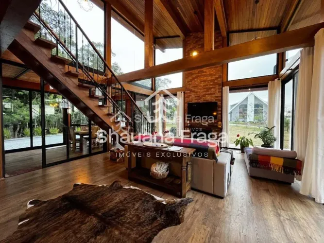 Casa em Condomínio