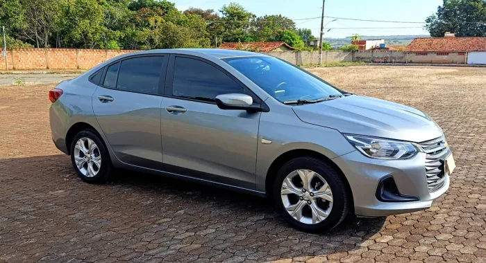 Chevrolet Onix Plus LTZ 1.0 12V TB Flex Aut. 4P 2025