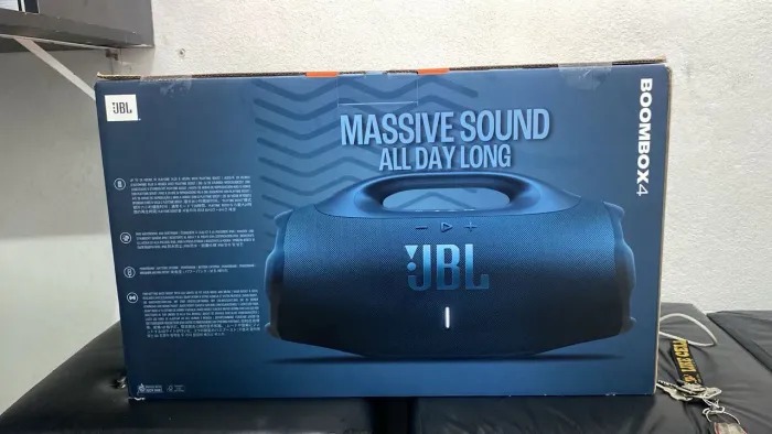 JBL BOMBOX 4